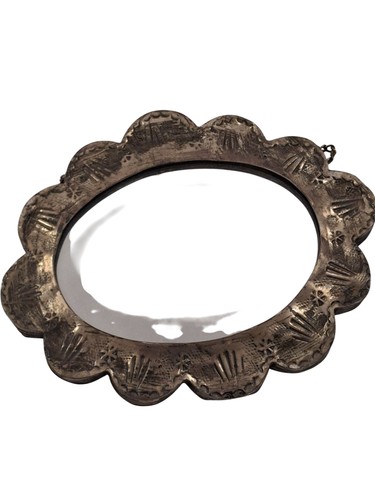 Ornate oval hanging - ornate,
