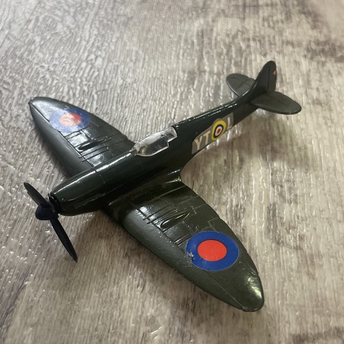 Corgi fighting machines 72 - fighting, 1:72