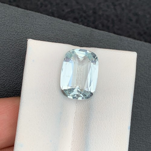 Natural aquamarine - 6.41,