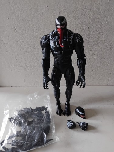 Venom action figure - venom, 7'