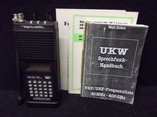 Realistic Pro-30 AM/FM Pocket