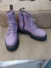 Dr Martens Jadon III Platform