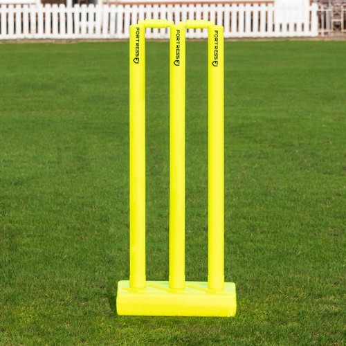 Fortress garden cricket - cricket, stumps
