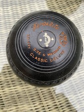 Set of 4 Henselite Bowls Balls