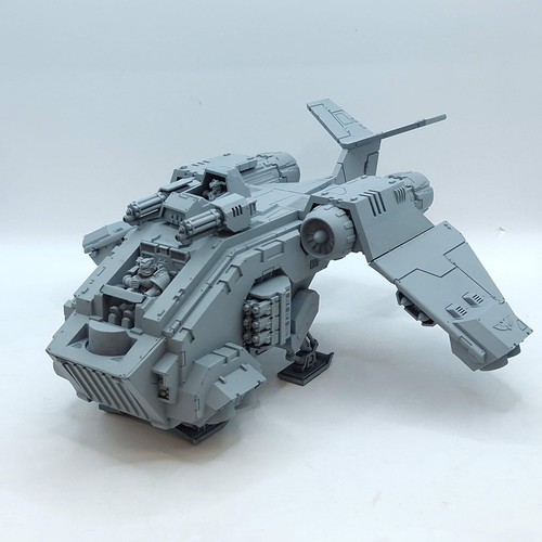 Warhammer 40k space marine - 40k:,