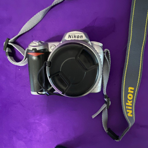 Nikon d50 silver bridge - nikon,