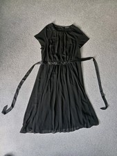 Size 22 David Emanuel Black