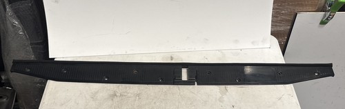 Boot lid trim strip black