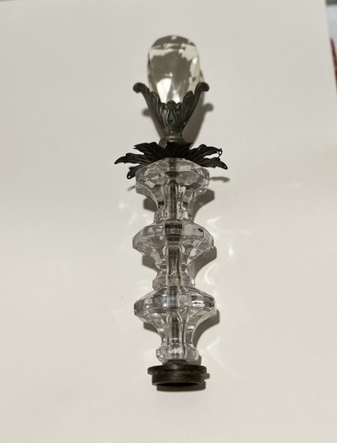 Vintage crystal glass newel - 9",