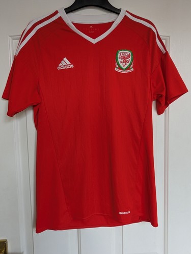 Wales home football shirt 2016 - wales,