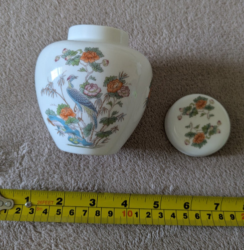 Wedgwood kutani crane ginger - kutani,