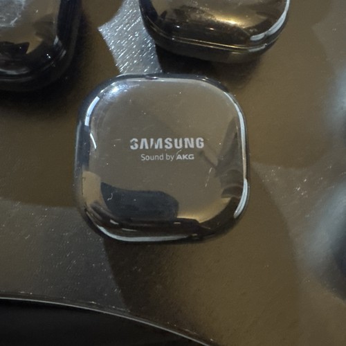 Samsung galaxy buds live - samsung,