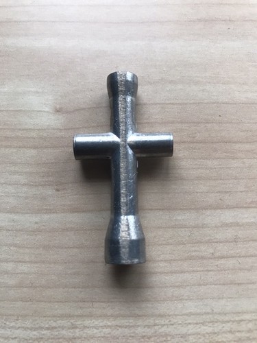 Tamiya wheel wrench - tamiya,