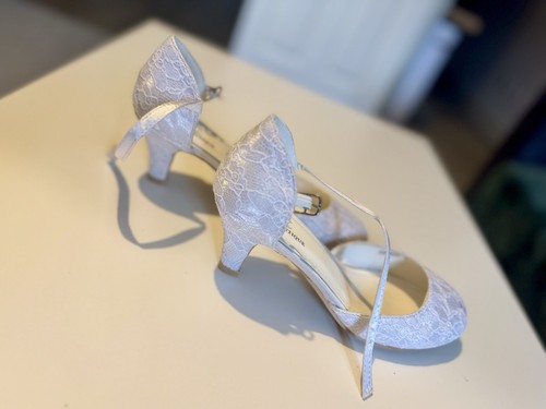 Ladies white ivory lace - white,