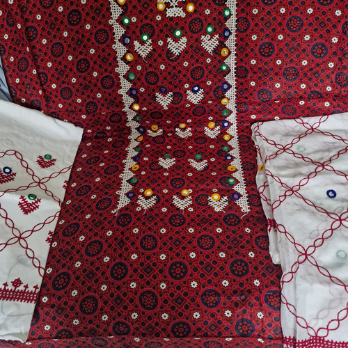 Women unstitched traditional - women's,