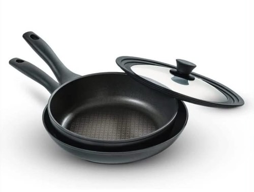Prestige nadiya black - prestige,