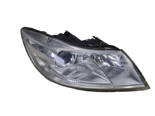 Skoda octavia headlight lamp - skoda,