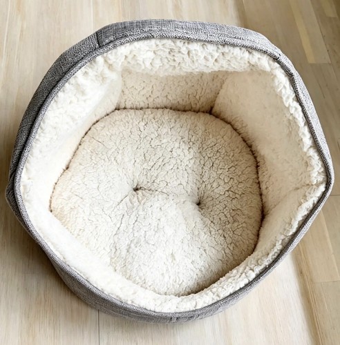 Pets essentials velouria - essentials,