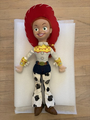Disney store jessie - store, doll
