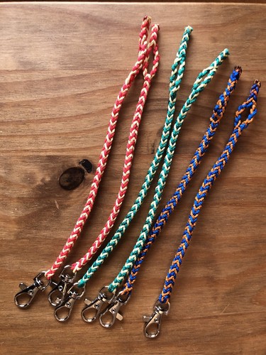 Braided glove clips