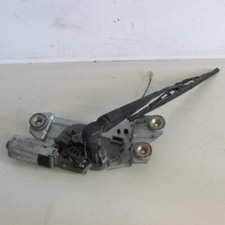 Rear windshield wiper engine