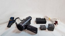 Panasonic hdc-sd700 FULL HD Video Camera Camcorder - W Charger & 2 batteries