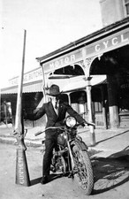 Bairnsdale, Victoria, 1930 Man