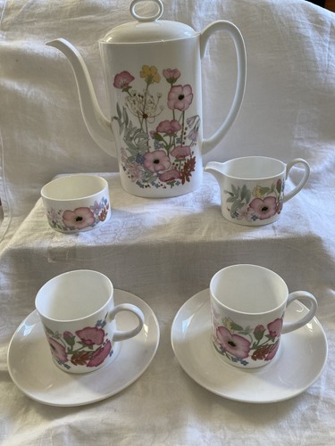 Wedgwood meadow sweet - , sweet'