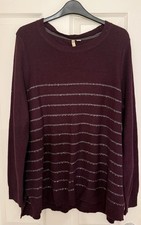 Women’s Maroon Christmas