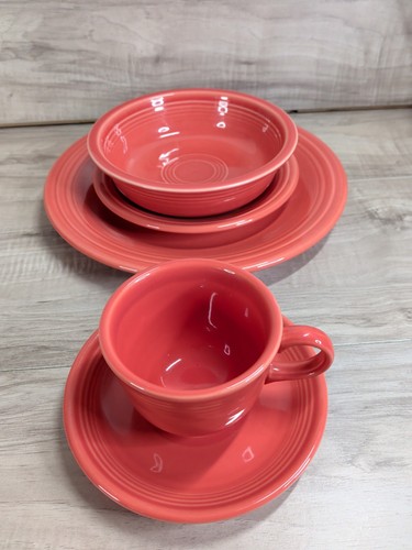 Homer laughlin fiestaware set - laughlin,