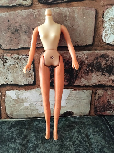 Hasbro world love - love, doll