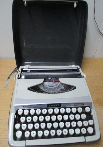 Smith corona zephyr - zephyr,