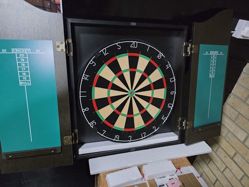 Dartboard and cabinet set - and,