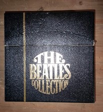 THE BEATLES COLLECTION ~ SET OF 24 GREEN 7" SINGLES IN FLIP TOP BOX 1978