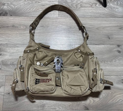 Ggl george gina lucy - gina,