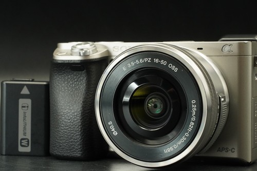 Sony alpha a6000 - sony,