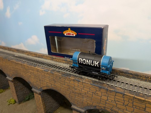 Bachmann 654 ton - ton, tank