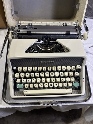 1961 olympia sm7 - sm-7, portable