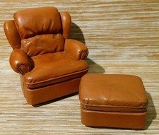 Raine "Take A Seat" Leather