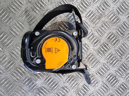 Mercedes cla 200 seat belt - cla,