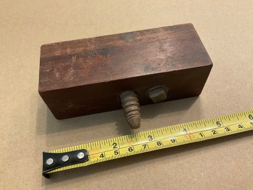 Vintage wood screw thread - screw,