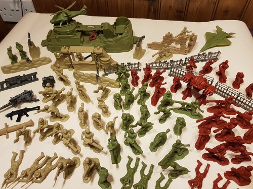 Toy soldier bundle with tank - soldier,