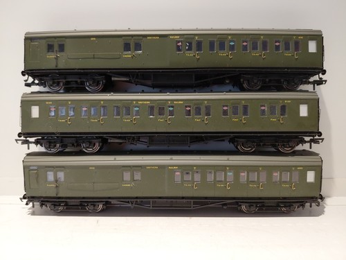 Hornby gauge coaches - gauge,