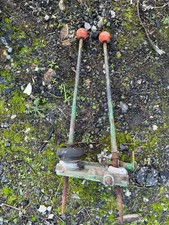 john deere 3130 gear sticks