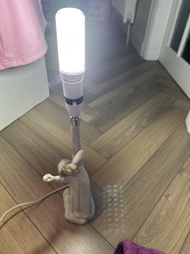 Lladro nao table lamp a - nao,