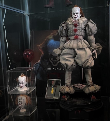 Hot toys pennywise - 1/6,