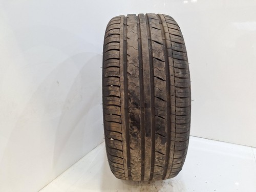235 40r18 95w unbranded royal - unbranded,