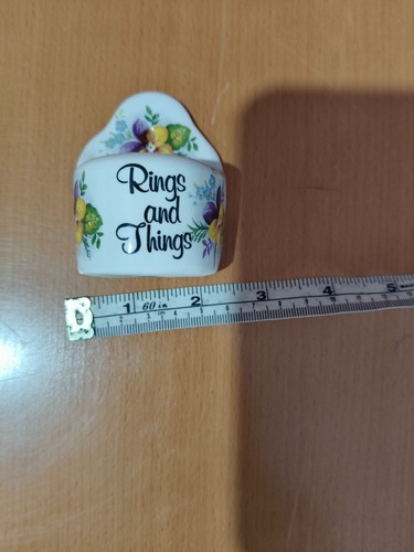 Vintage pottery ceramic - jb,