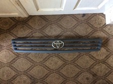 TOYOTA HIACE FRONT GRILL 1996-2006 