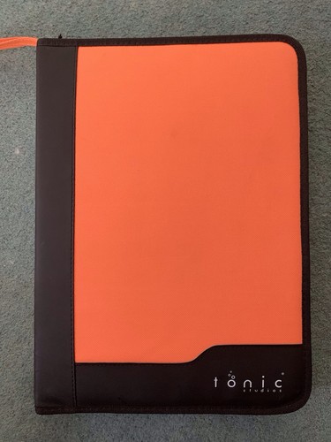 Tonic studios folder - tonic,